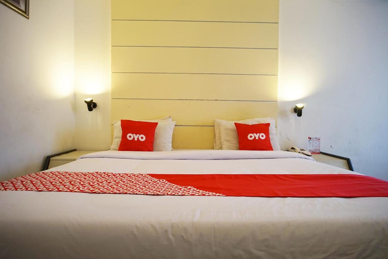 Collection O 1963 Hotel The New Benakutai Balikpapan  Exterior photo