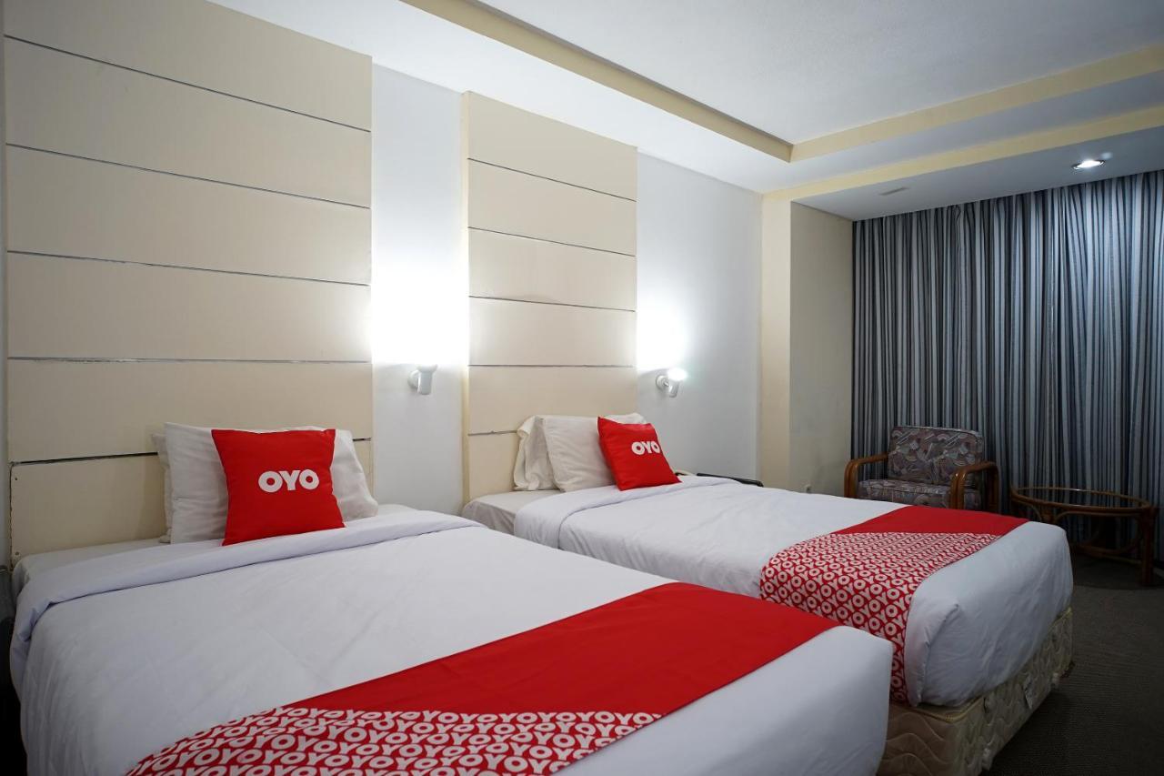 Collection O 1963 Hotel The New Benakutai Balikpapan  Exterior photo